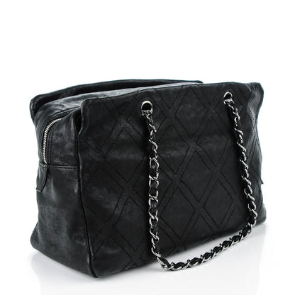 Chanel Calfskin Large Diamond Stitch Tote Black 3 of 7