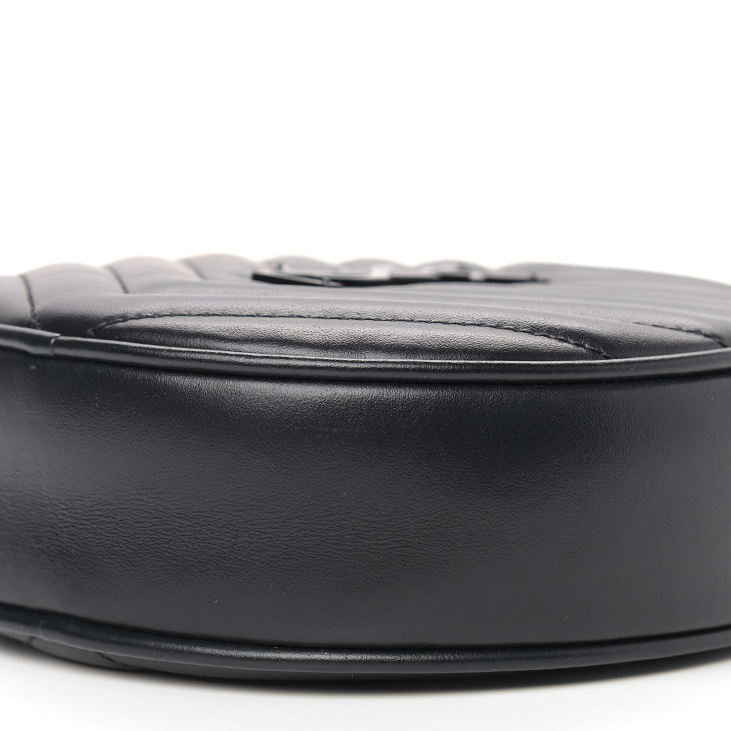 Calfskin Matelasse Chevron Round Vinyle Camera Bag Black