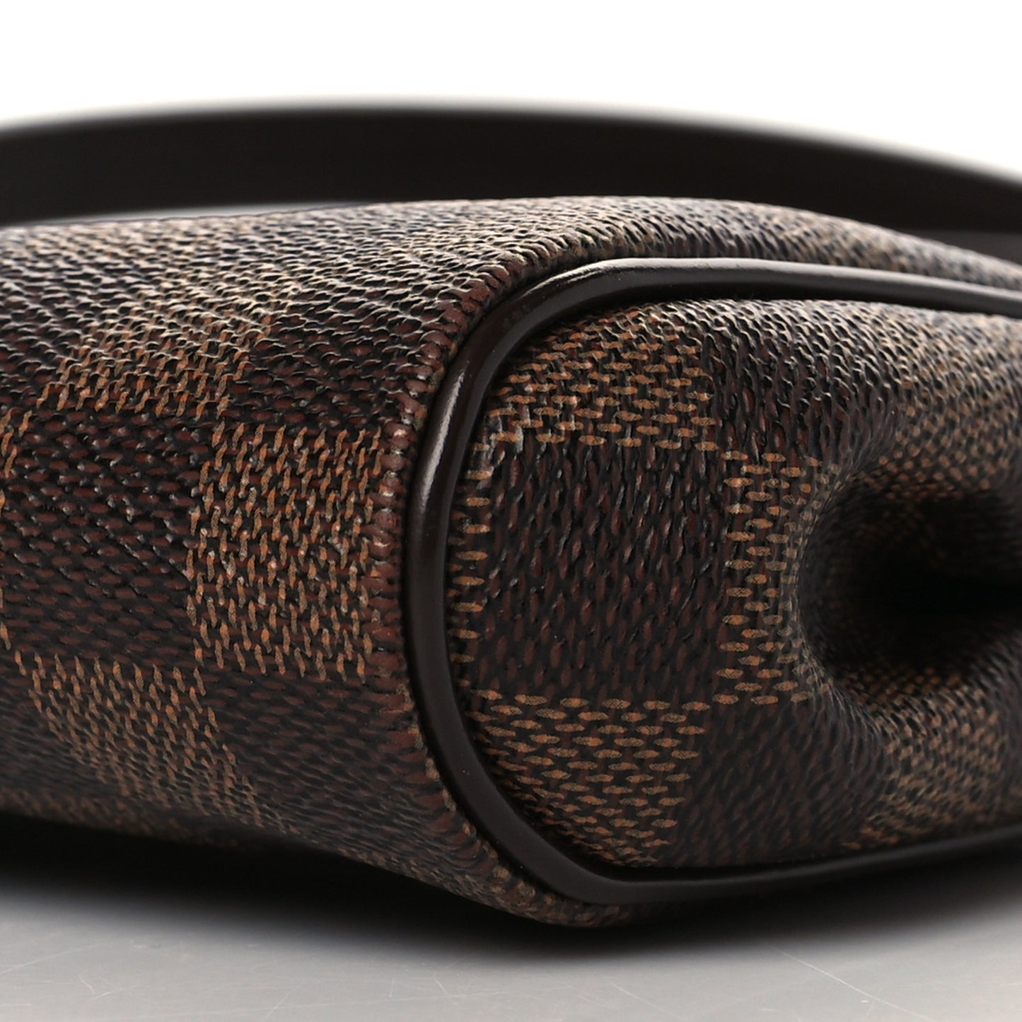 Damier Ebene Eva Clutch