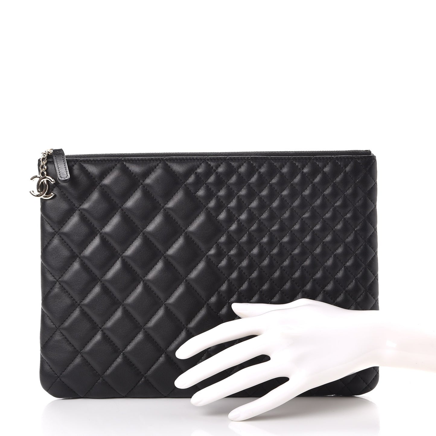 Lambskin Bi Quilted Medium Cosmetic Case Black