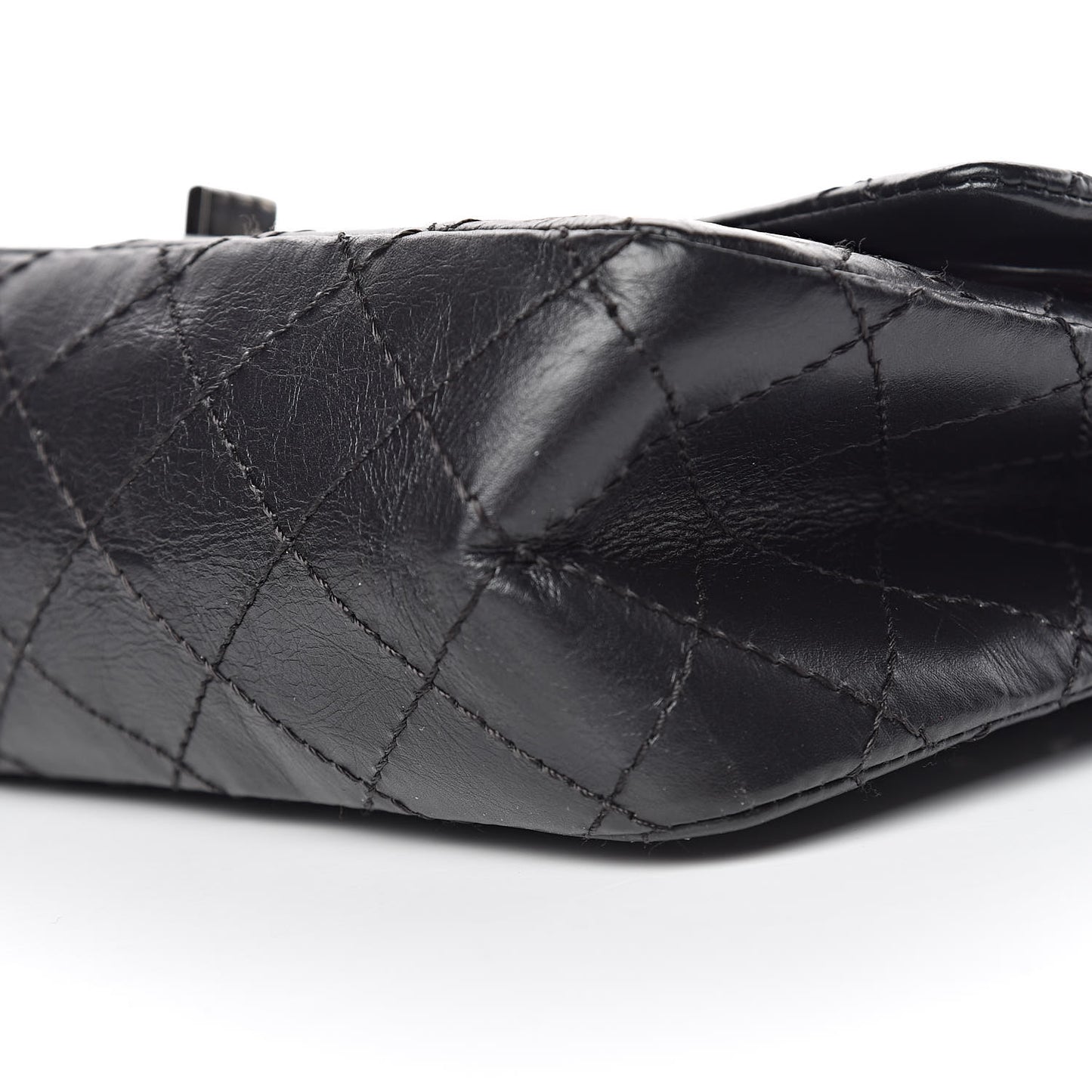 Aged Calfskin Quilted 2.55 Reissue 225 Flap Black
