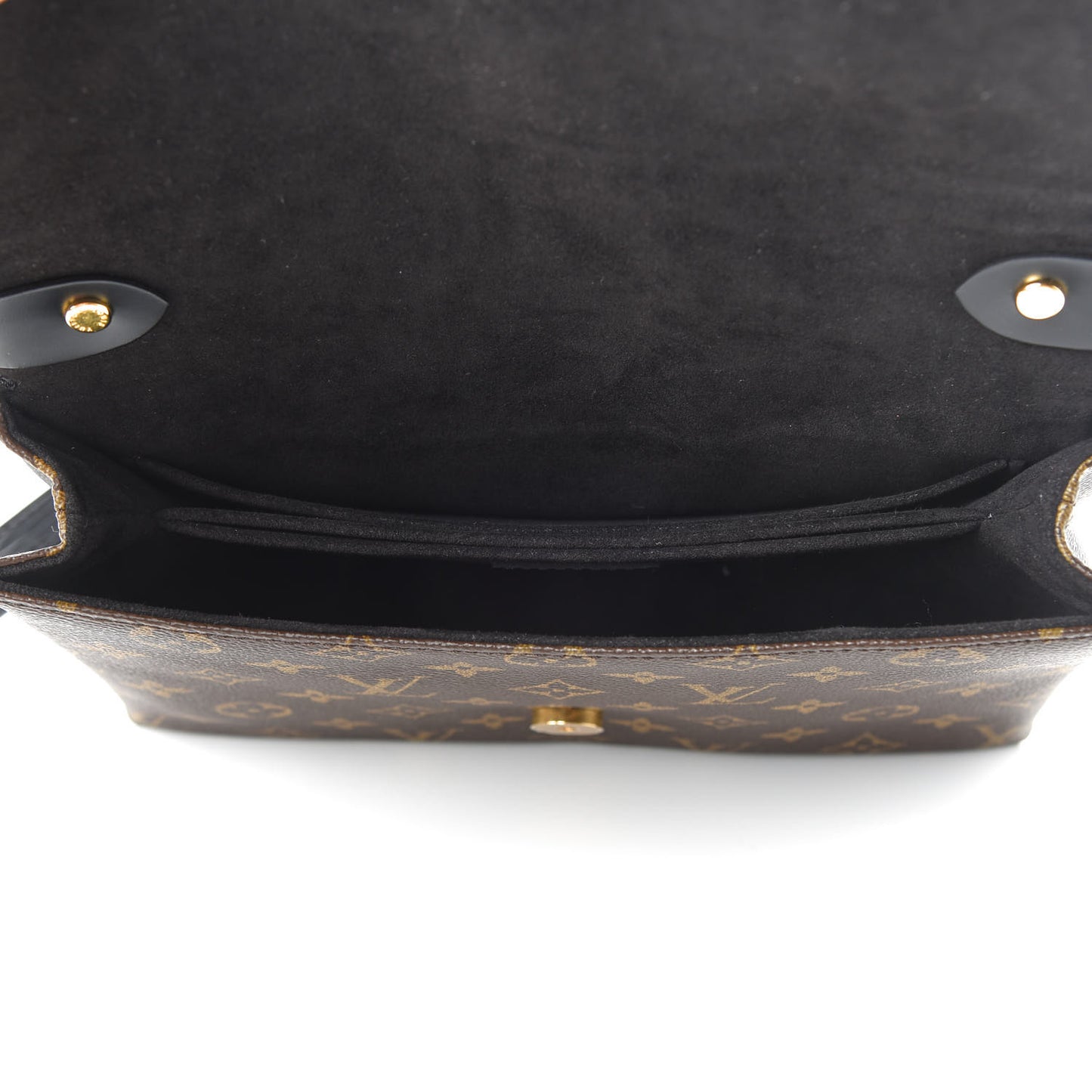 Epi Monogram Saint Michel Black
