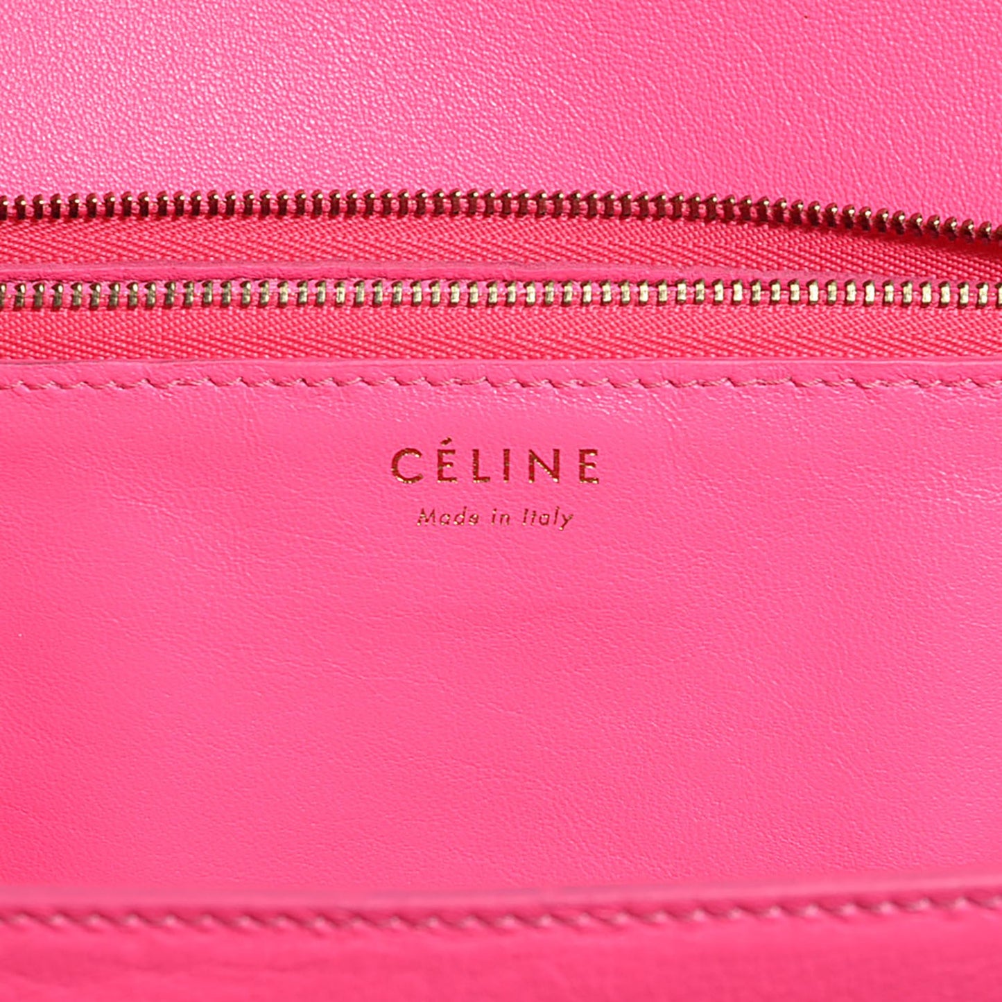 Python Medium Classic Box Fluo Pink