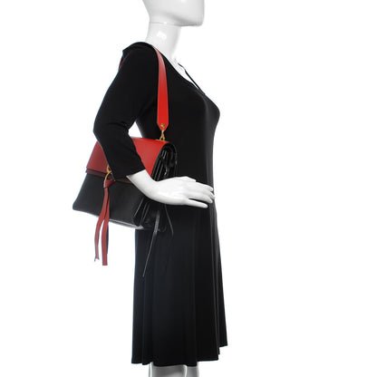 Valentino Garavani Smooth Calfskin Medium Vring Shoulder Bag Rouge Pur Cerise Black 2 of 8