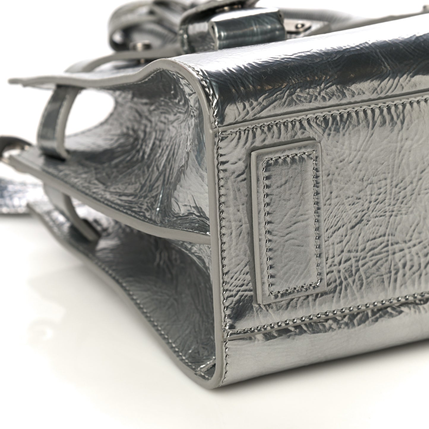 Metallic Crinkled Calfskin Nano Supple Sac De Jour Silver