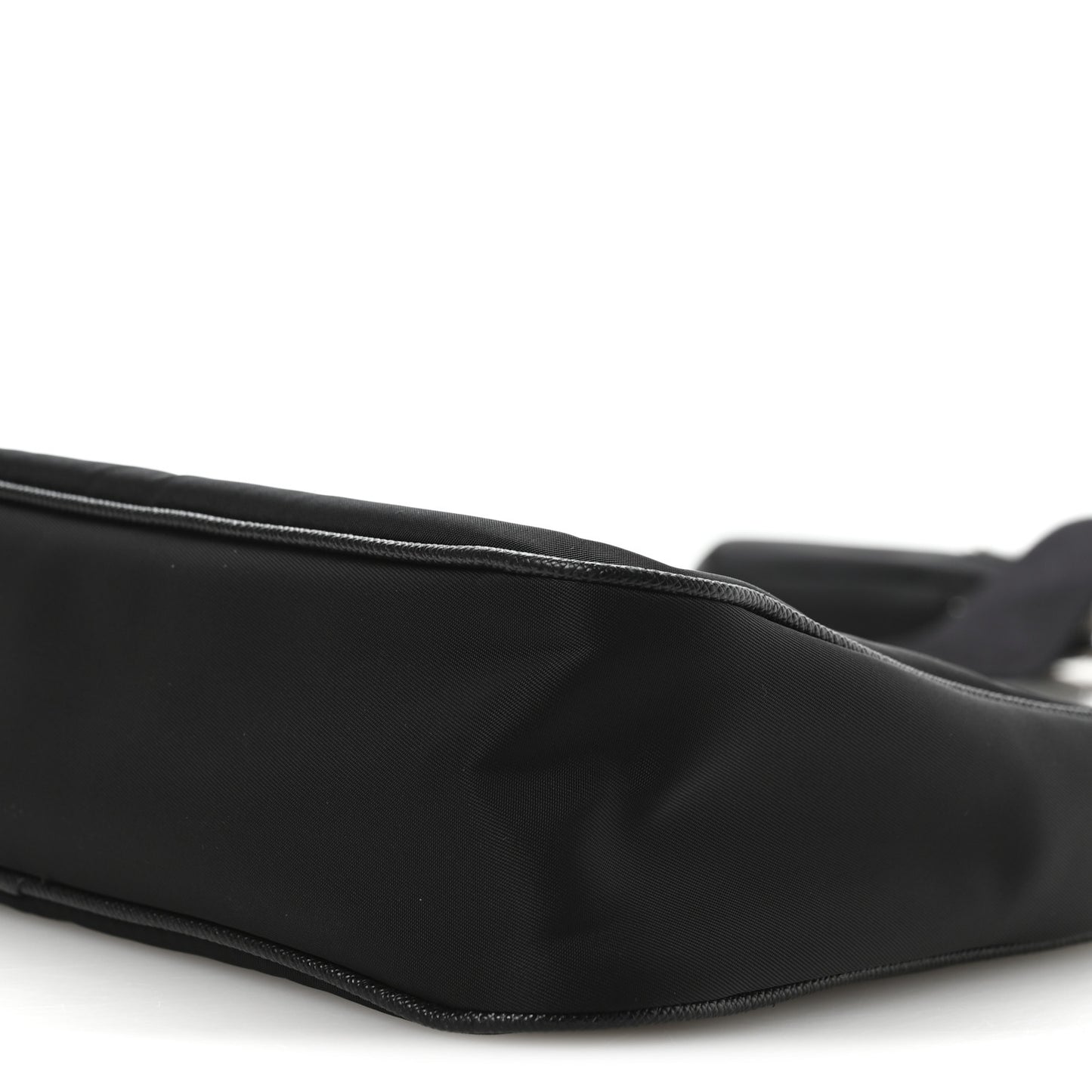 Re-Nylon Saffiano Re-Edition 2005 Shoulder Bag Black