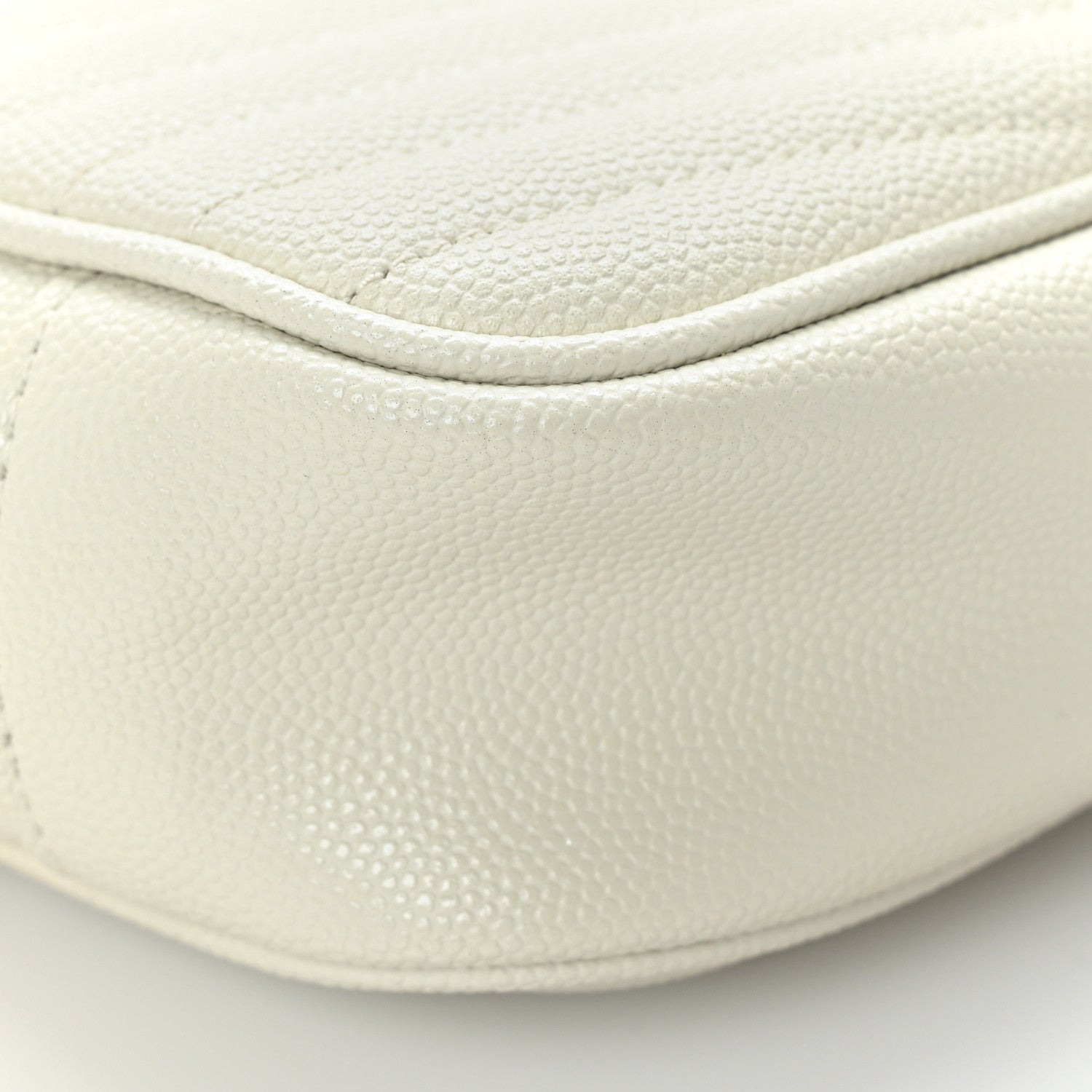 Saint Laurent Grain De Poudre Matelasse Monogram Mini Lou Camera Bag Crema Soft 7 of 8