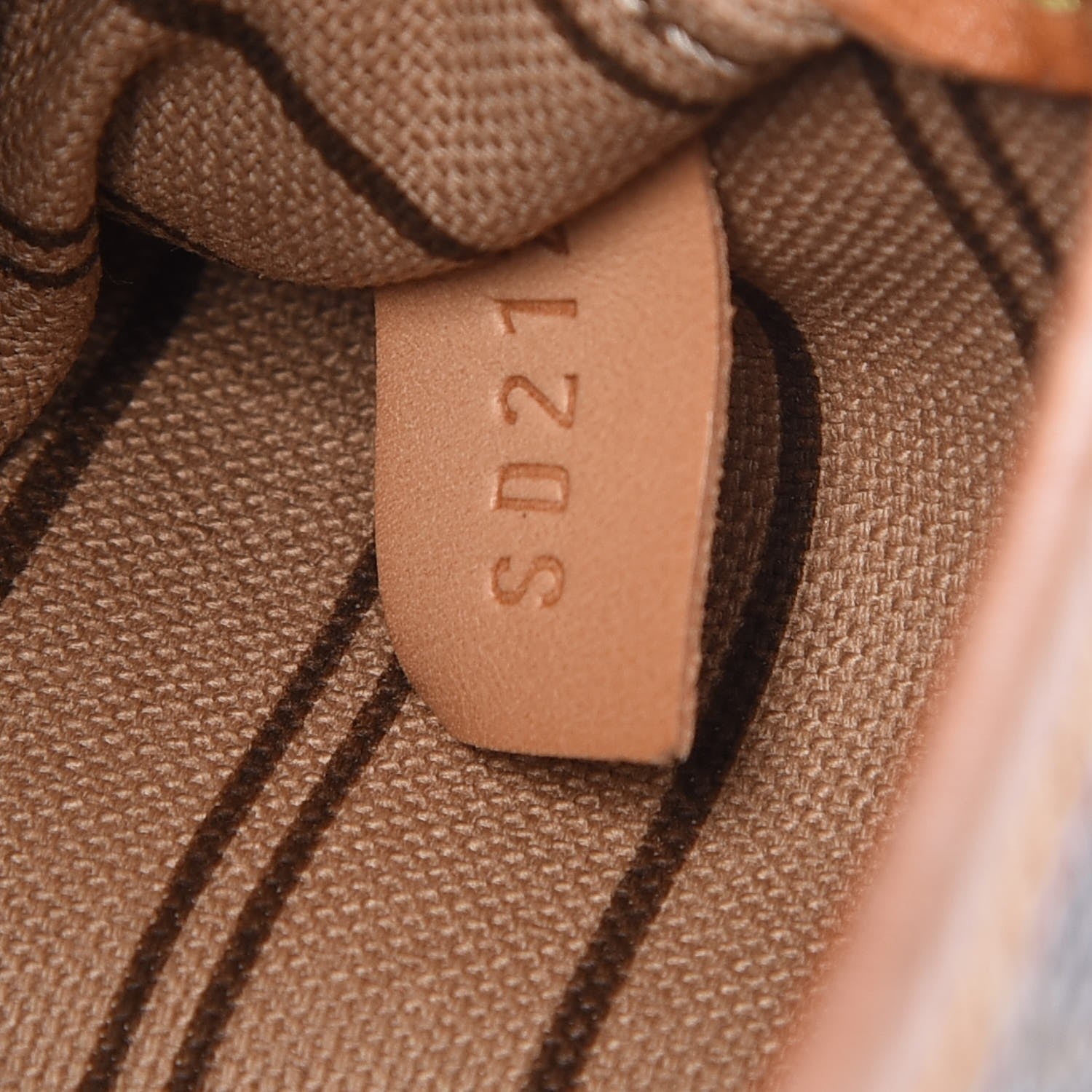 Louis Vuitton Monogram Neo Neverfull GM 5 of 8