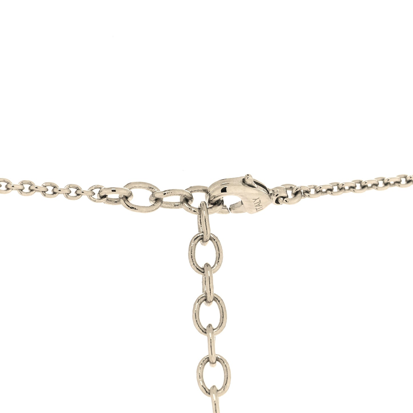 Essential V Necklace Silver