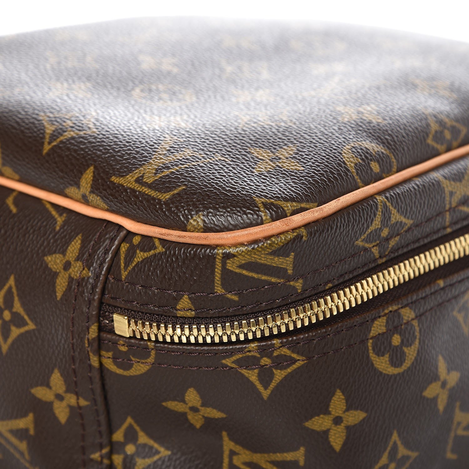 Louis Vuitton Monogram Excursion Shoe Bag 12 of 15