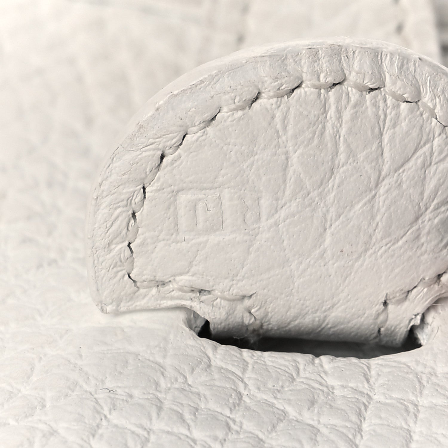 Hermes Taurillon Clemence Evelyne PM White 6 of 14