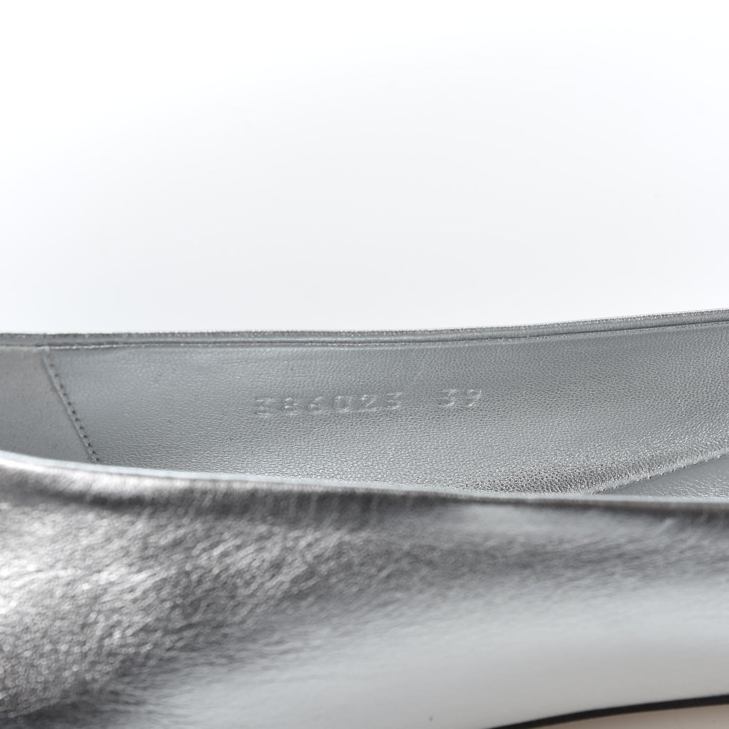 Metallic Nappa Silk Crystal Interlocking G Ballet Flats 39 Argento