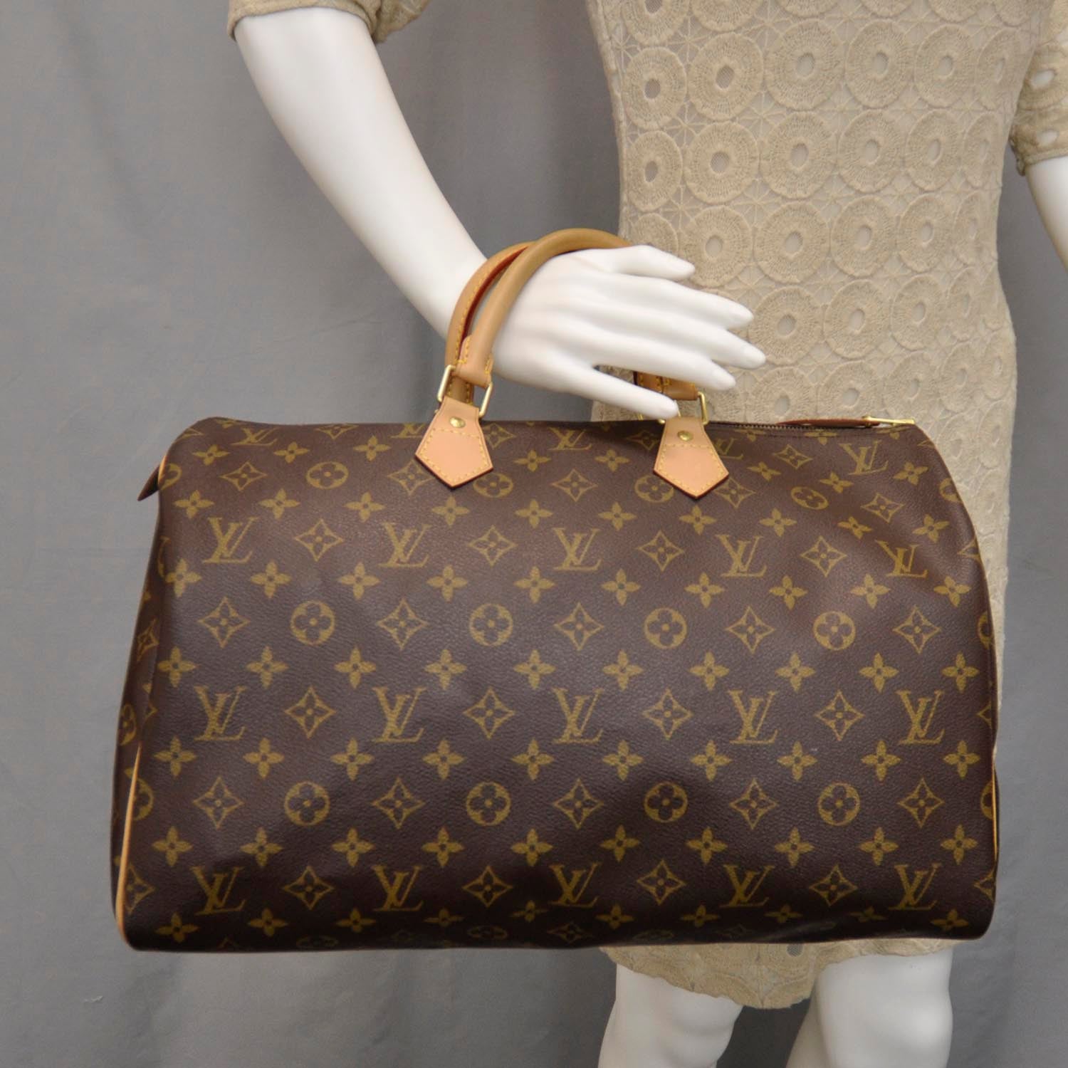 Louis Vuitton Monogram Speedy 40 2 of 7