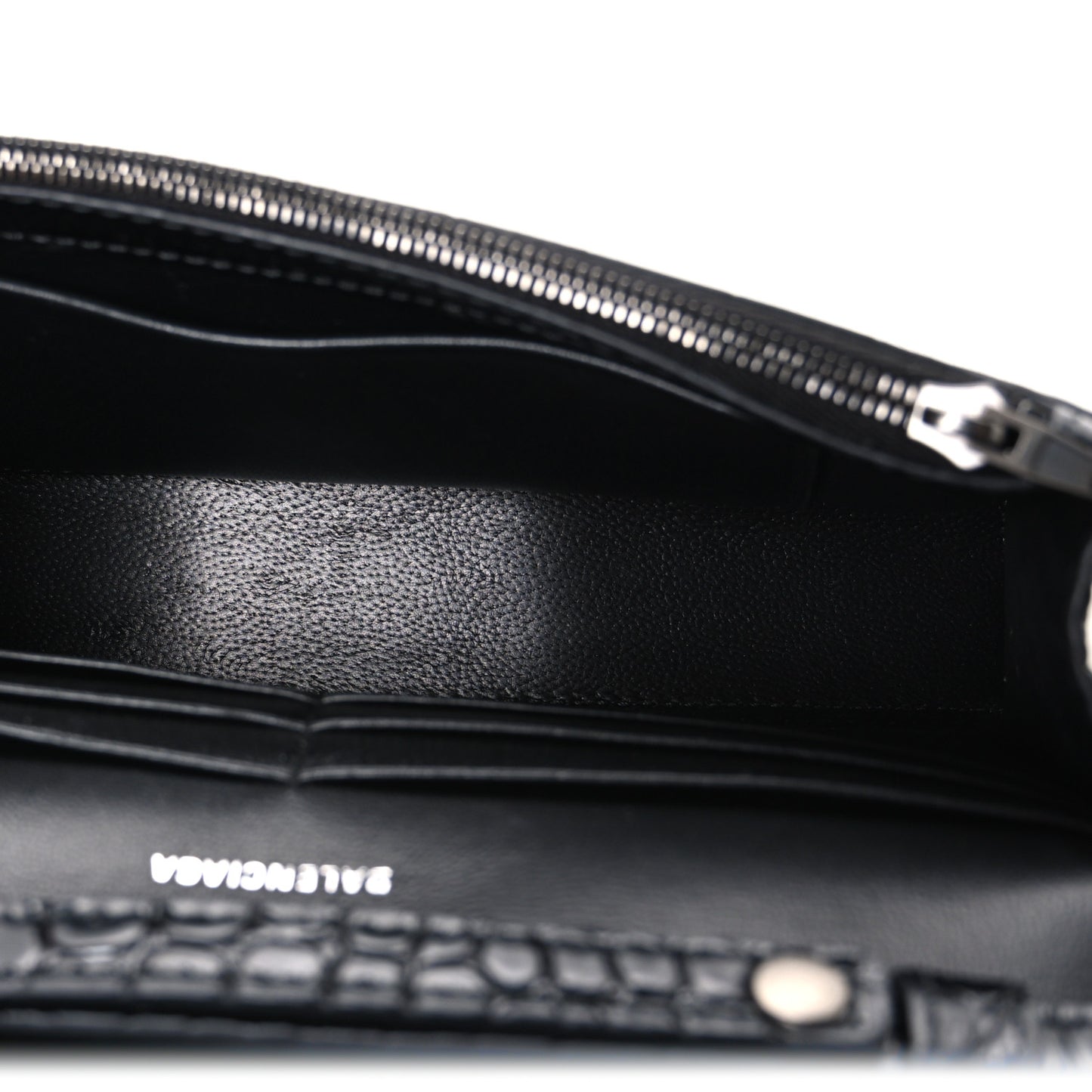 Shiny Calfskin Monochrome Crocodile Embossed Hourglass Chain Bag Black
