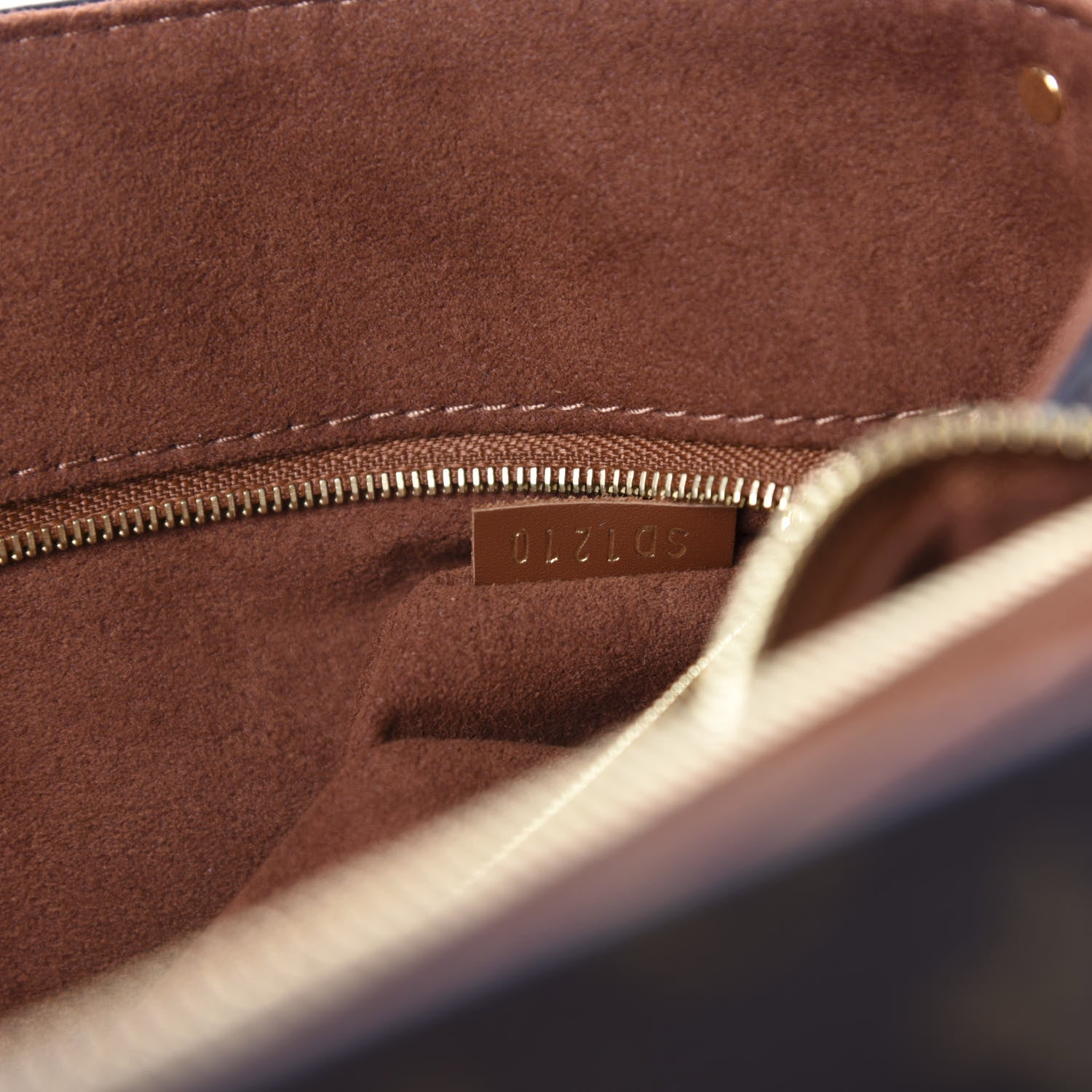 Louis Vuitton Monogram Soufflot MM Caramel 9 of 10