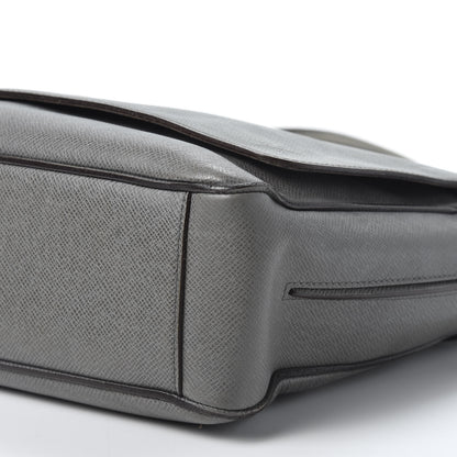 Louis Vuitton Taiga Roman MM Messenger Glacier 6 of 9