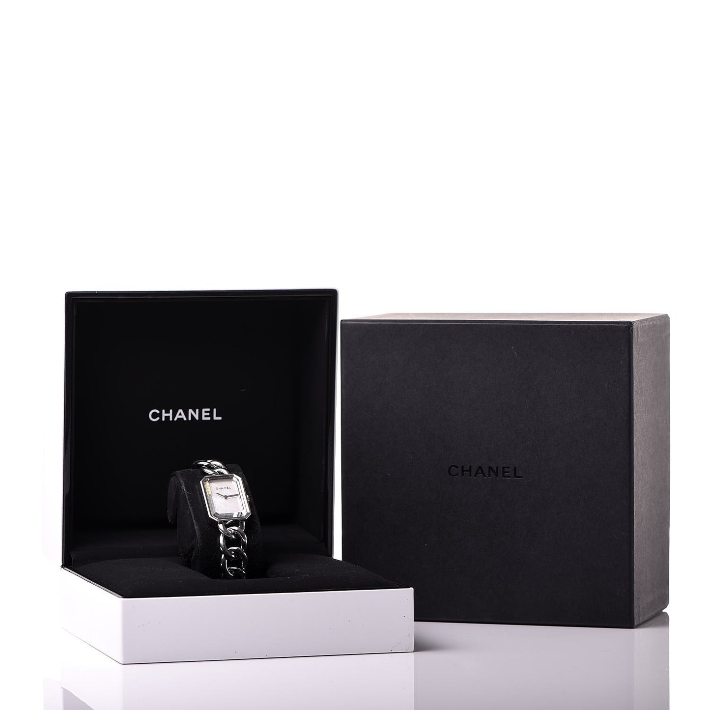 Stainless Steel Mother of Pearl 20mm Chain Premiere Quartz Watch M
