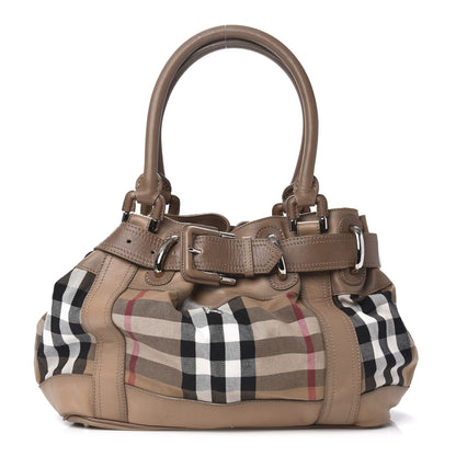 Burberry House Check Large Beaton Beige 1 of 9