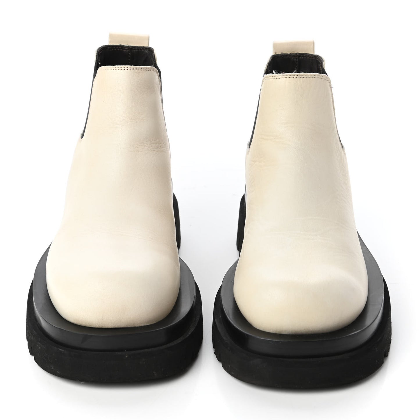 Calfskin The Lug Cropped Chelsea Boots 36 Sea Salt
