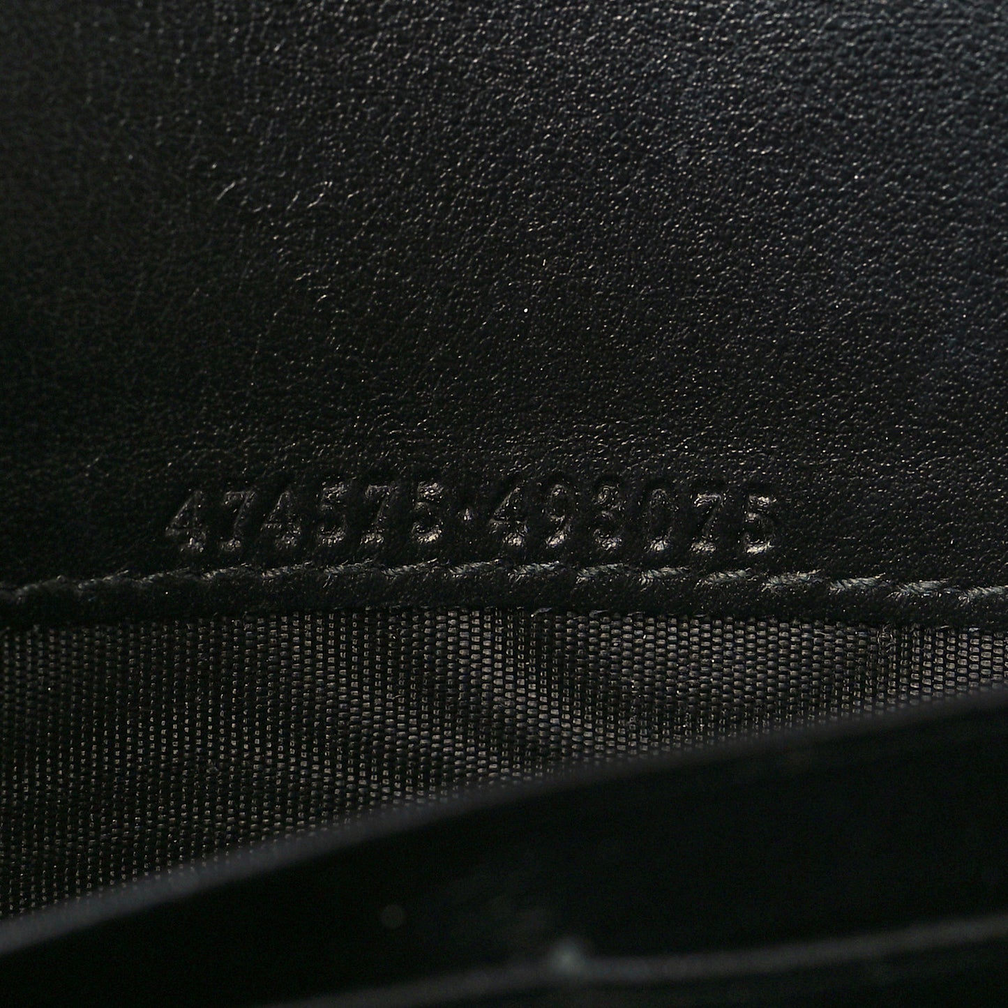 Calfskin Matelasse GG Marmont Chain Wallet Black