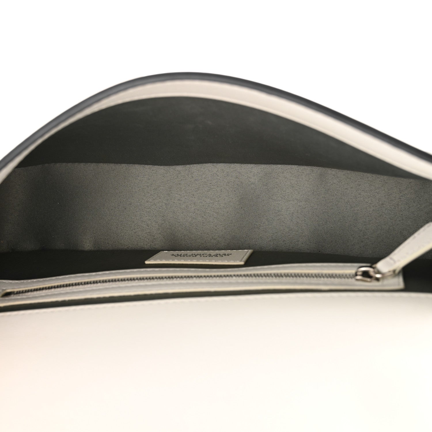 Fendi X MARC JACOBS Nappa Logo Medium Baguette White 5 of 14