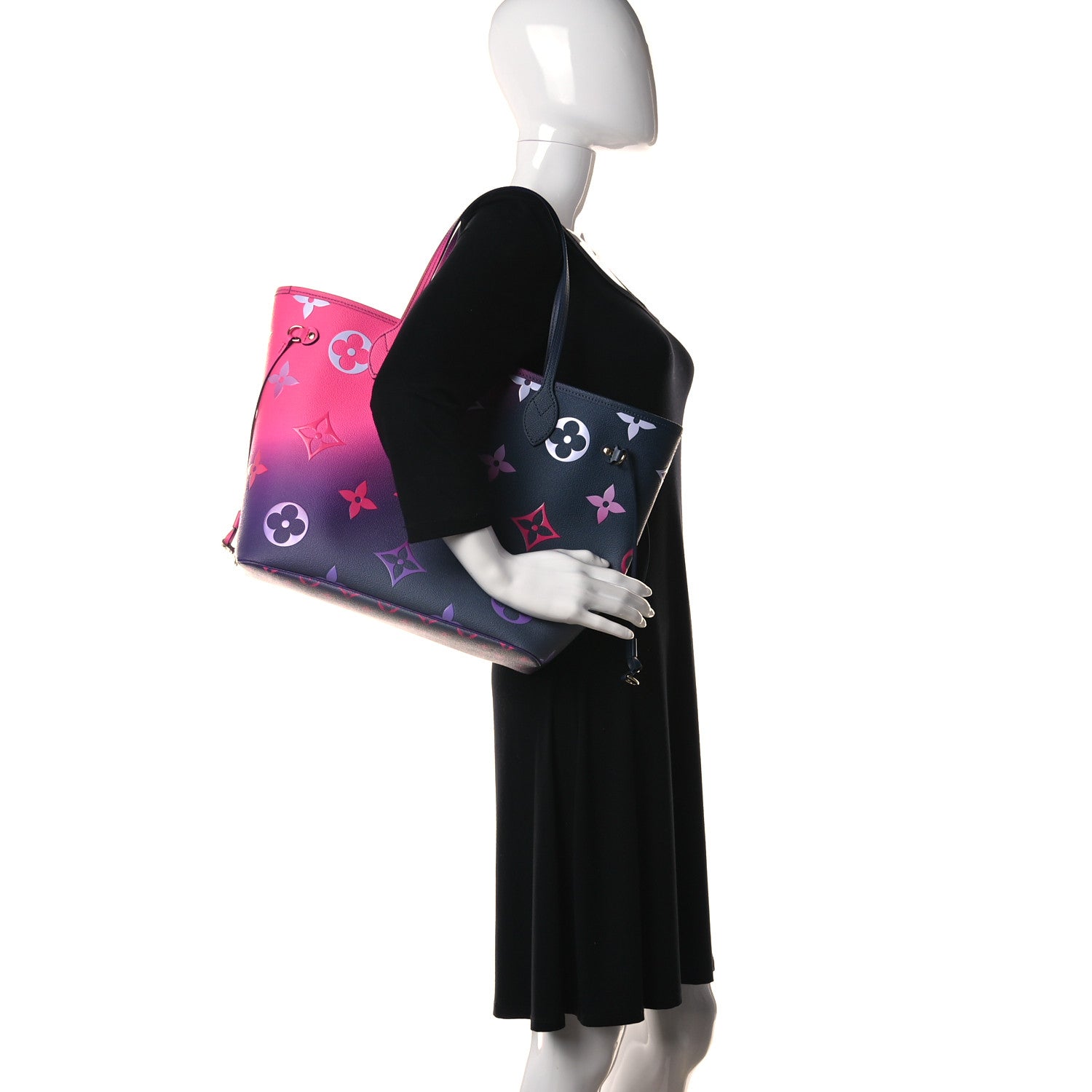 LOUIS VUITTON ナイトクラバー LOUIS VUITTON (ルイヴィトン) ナイトクラバー PM バングル