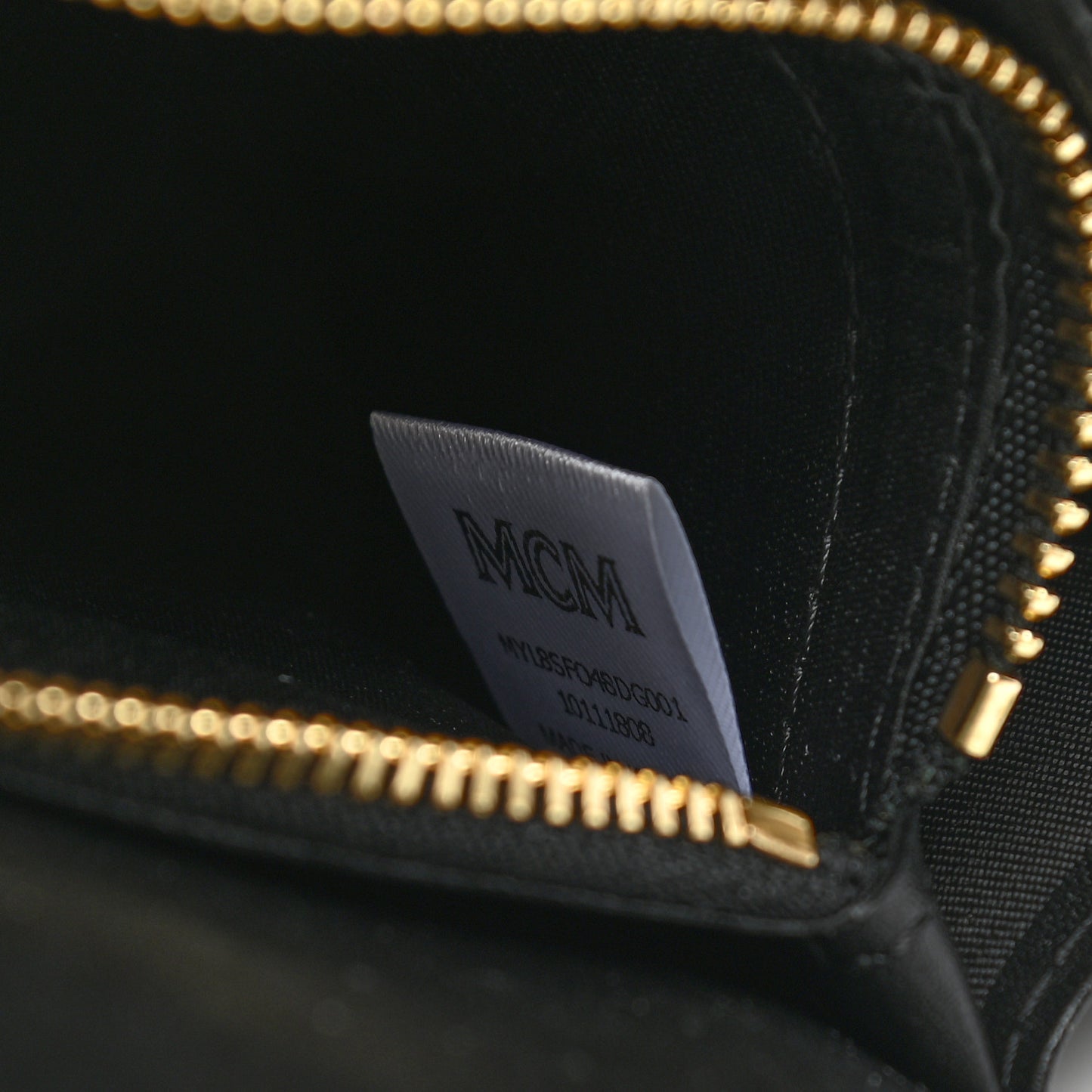 Metallic Visetos Continental Flap Wallet Gold