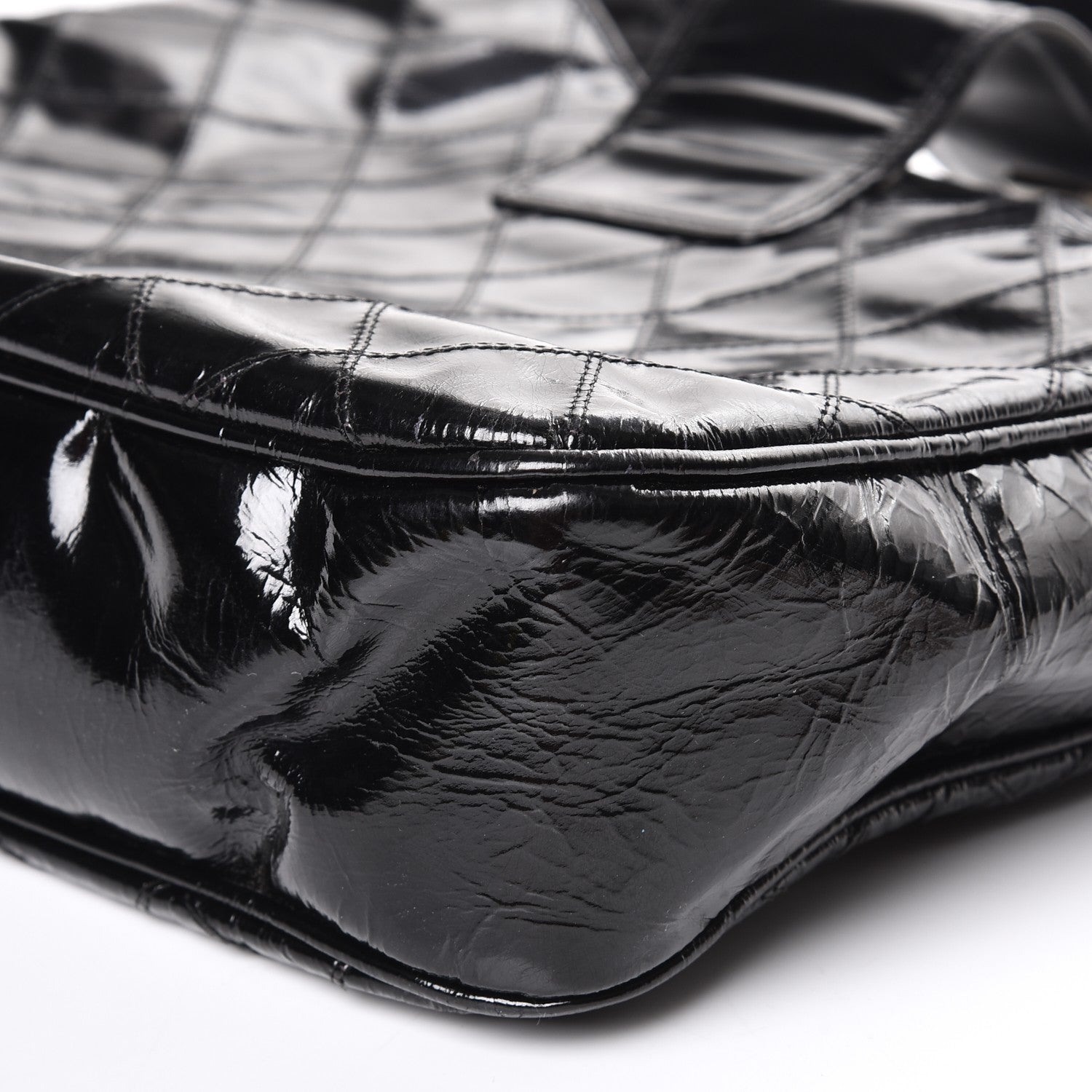 Chanel Patent Quilted CC Shoulder Bag Black 14 of 17