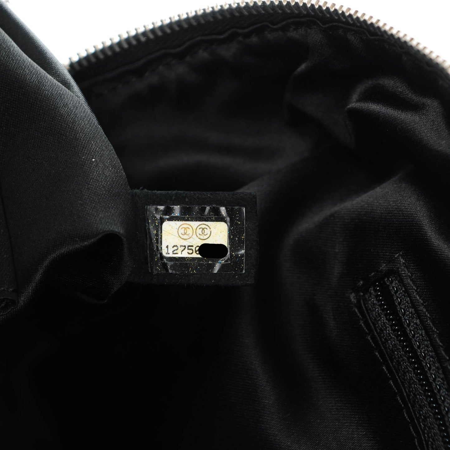 Lambskin Quilted Medium Chain Around Tote Black