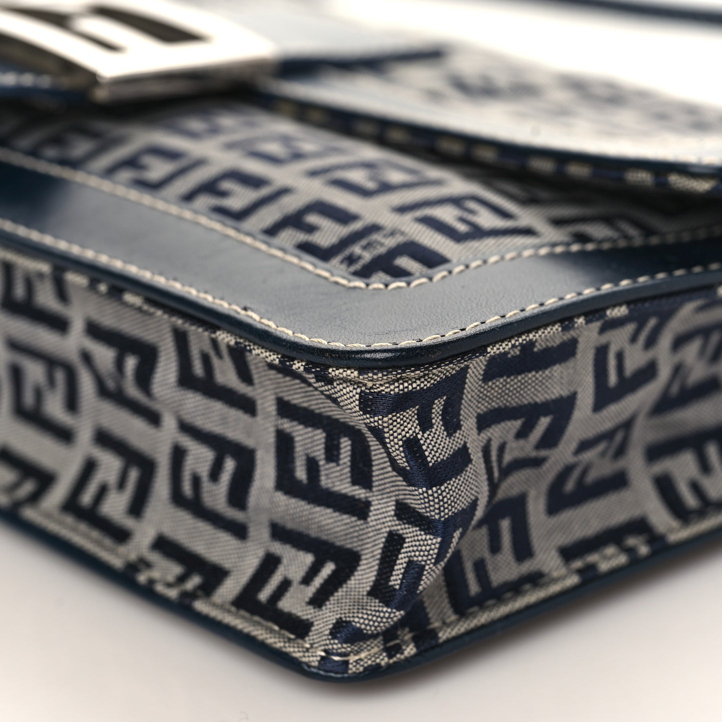 Zucchino Shoulder Bag Navy