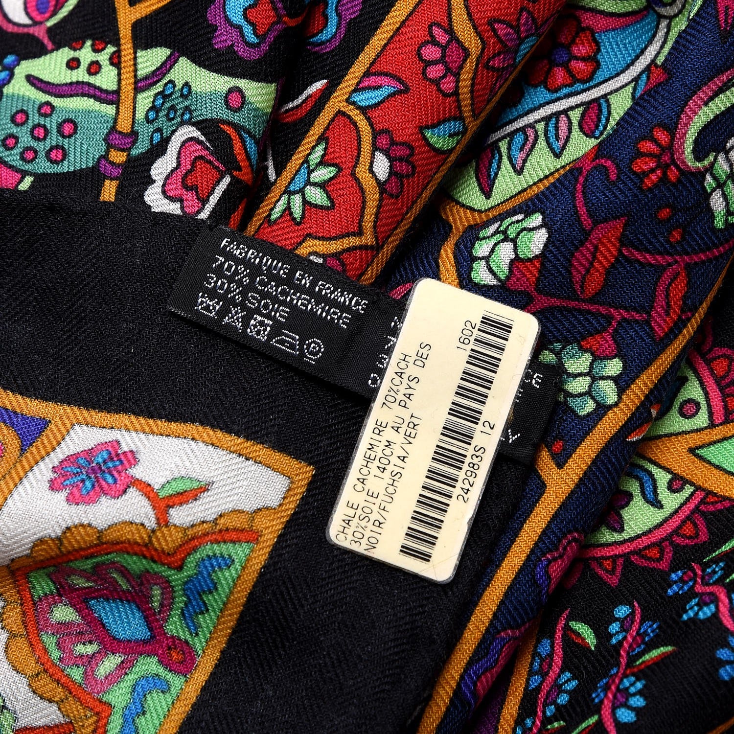 Hermes Cashmere Silk Au Pays Des Oiseaux Fleurs Shawl 140 Noir Fuchsia Vert 6 of 6