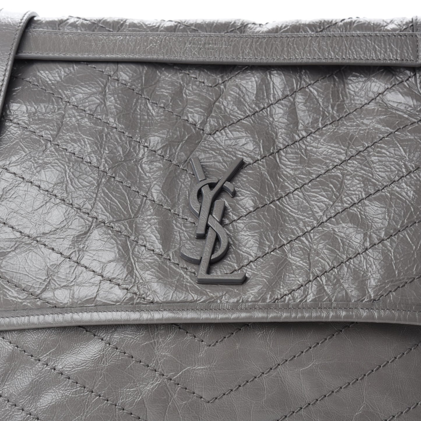 Crinkled Calfskin Matelasse Monogram Large Niki Chain Satchel Fog