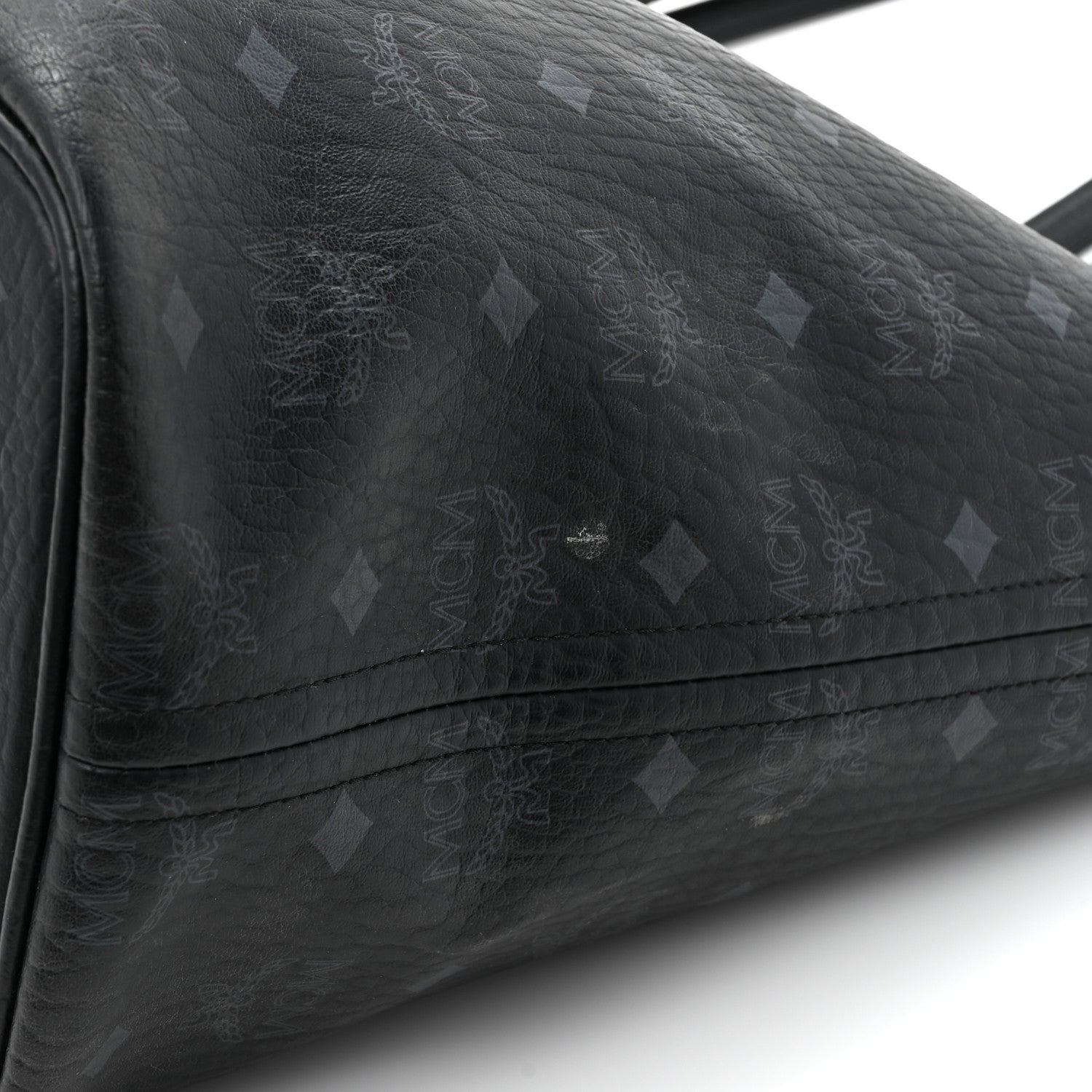 MCM Visetos Medium Liz Reversible Shopper Tote Black 27 of 30