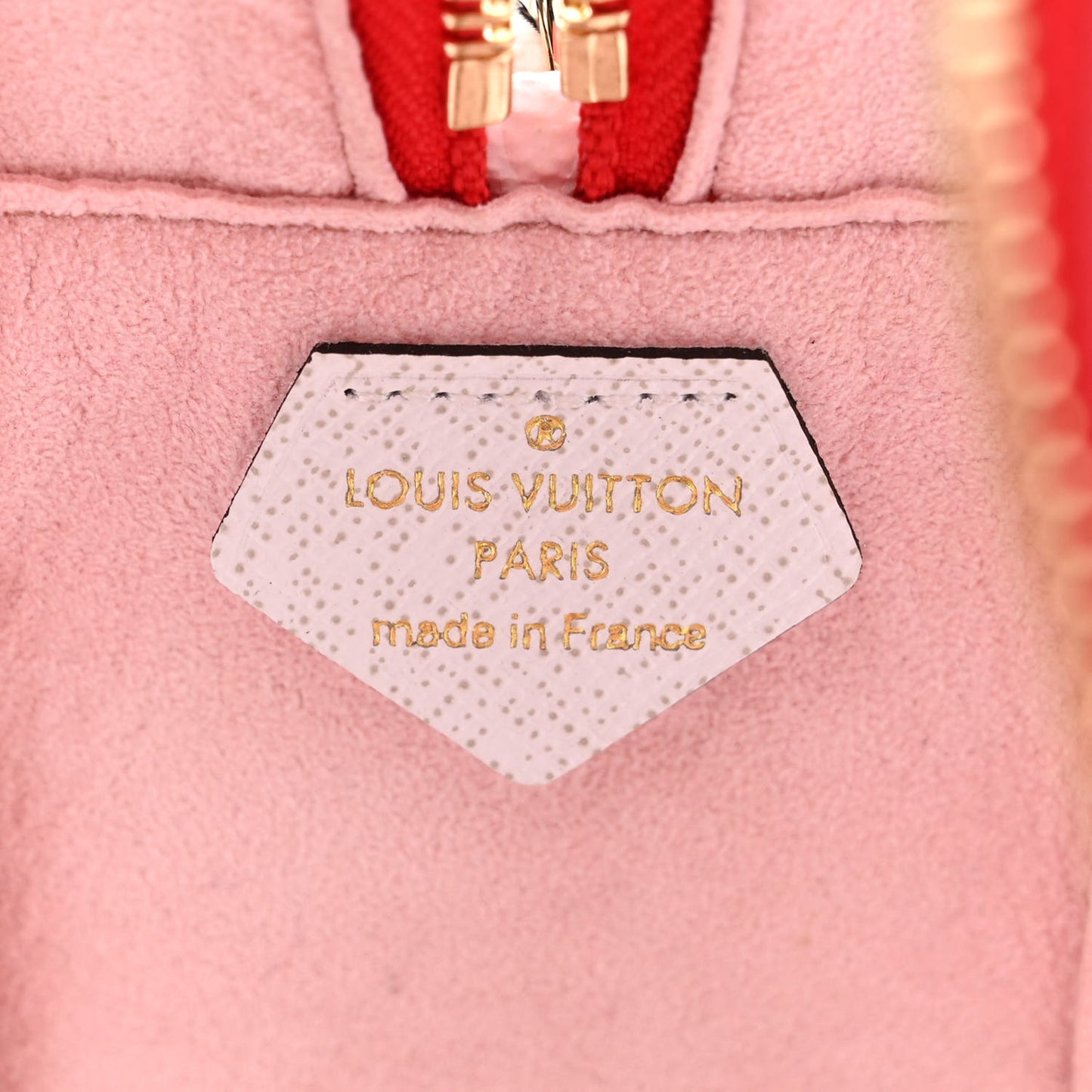 Monogram Giant Beach Pouch Rouge