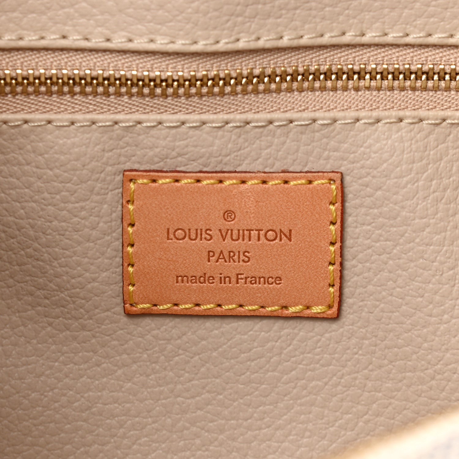 Louis Vuitton Damier Azur Toiletry Bag 25 6 of 7