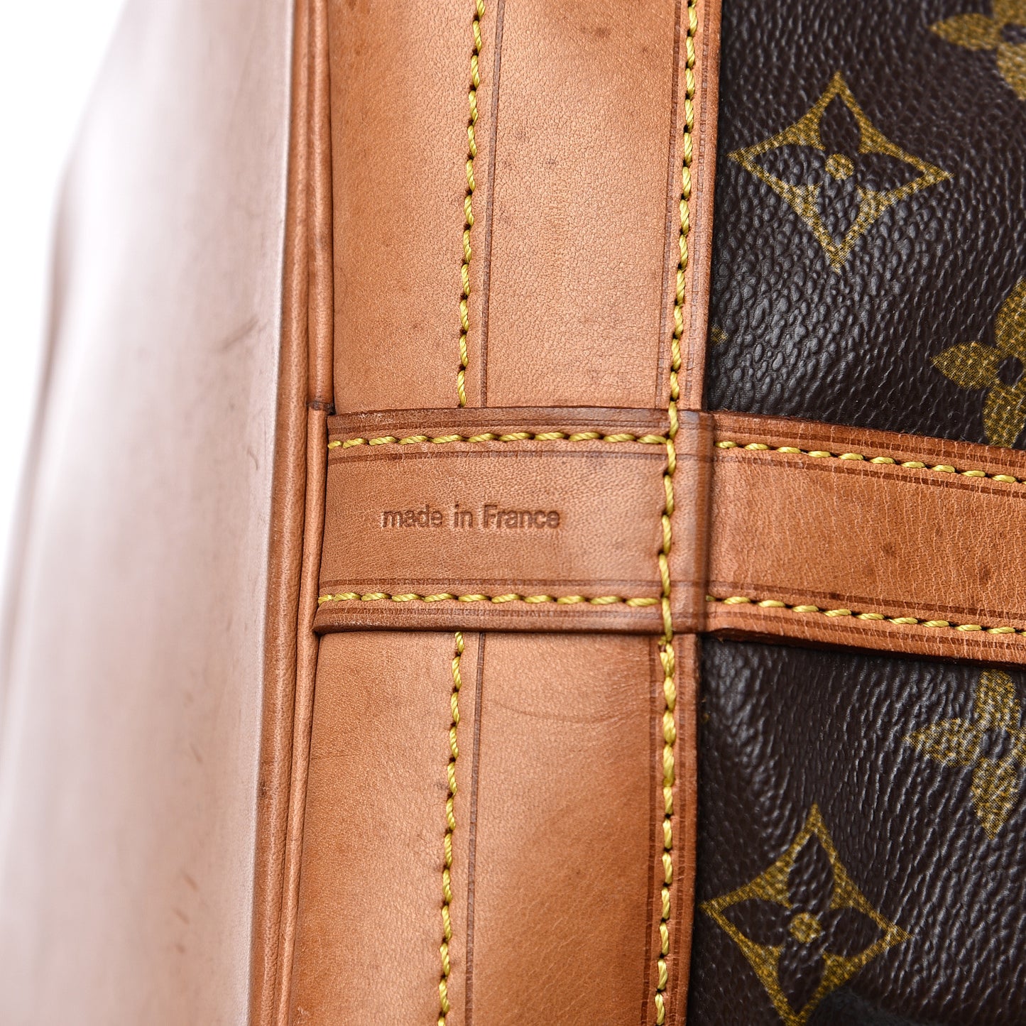 Monogram Noe
