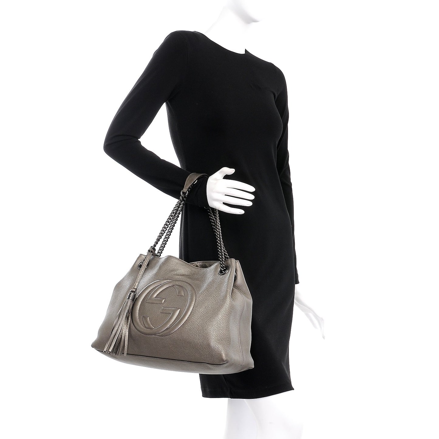 Metallic Pebbled Calfskin Medium Soho Chain Shoulder Bag Sasso