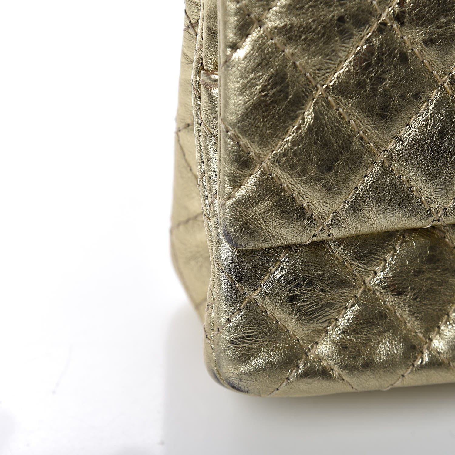 Chanel Metallic Aged Calfskin Quilted 2.55 Reissue 225 Flap Gold 14 of 14