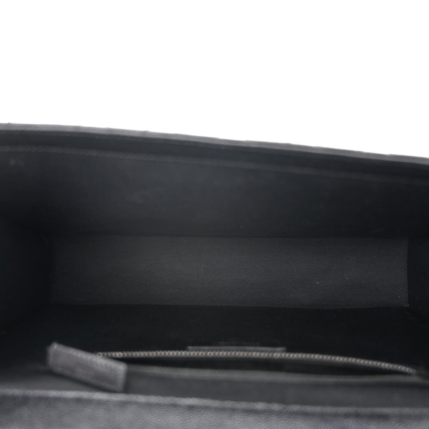 Saint Laurent Grain De Poudre Textured Mixed Matelasse Large Triquilt Monogram Monochrome Satchel Black 5 of 10