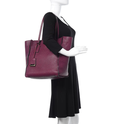 Burberry Heritage Grain Medium Woodbury Tote Damson Magenta 2 of 9