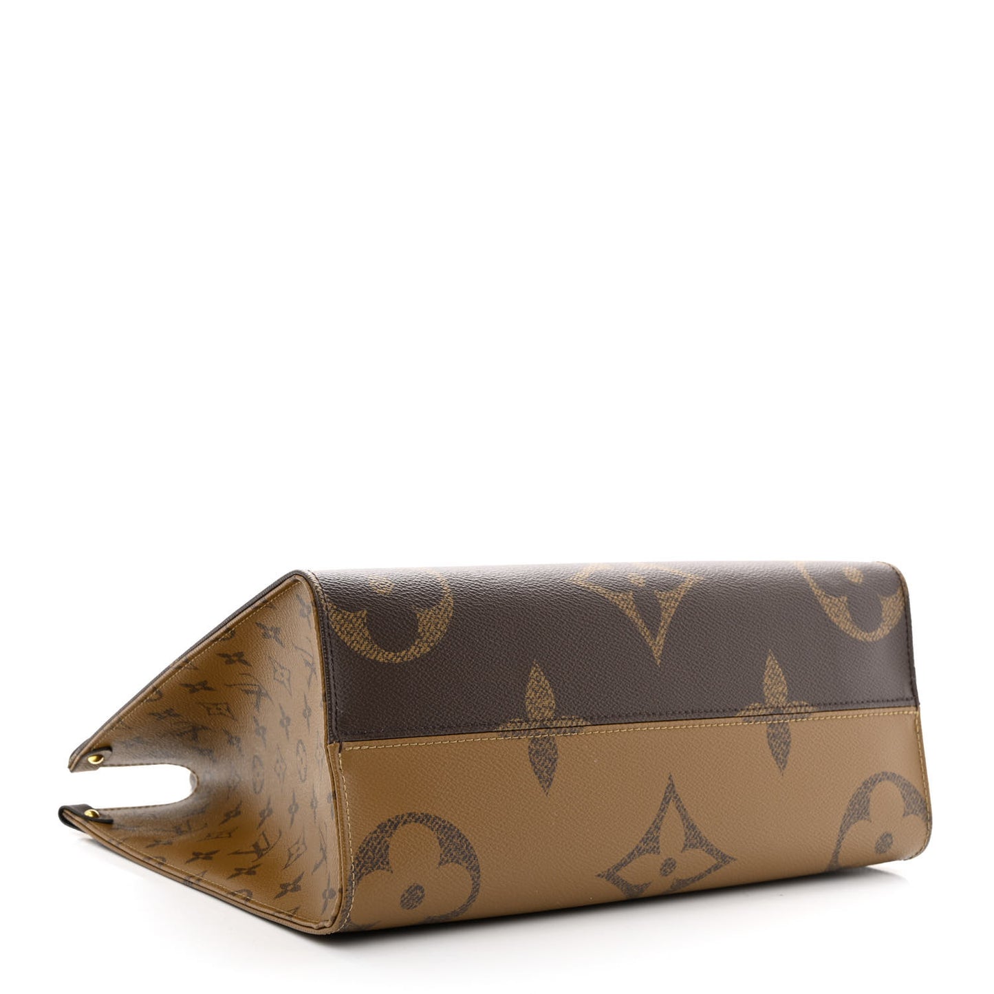 Reverse Monogram Giant Onthego MM