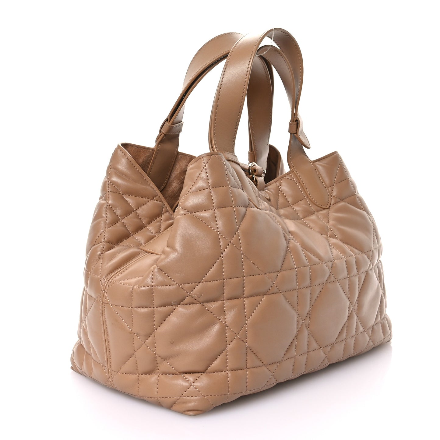 Calfskin Macrocannage Medium Toujours Tan