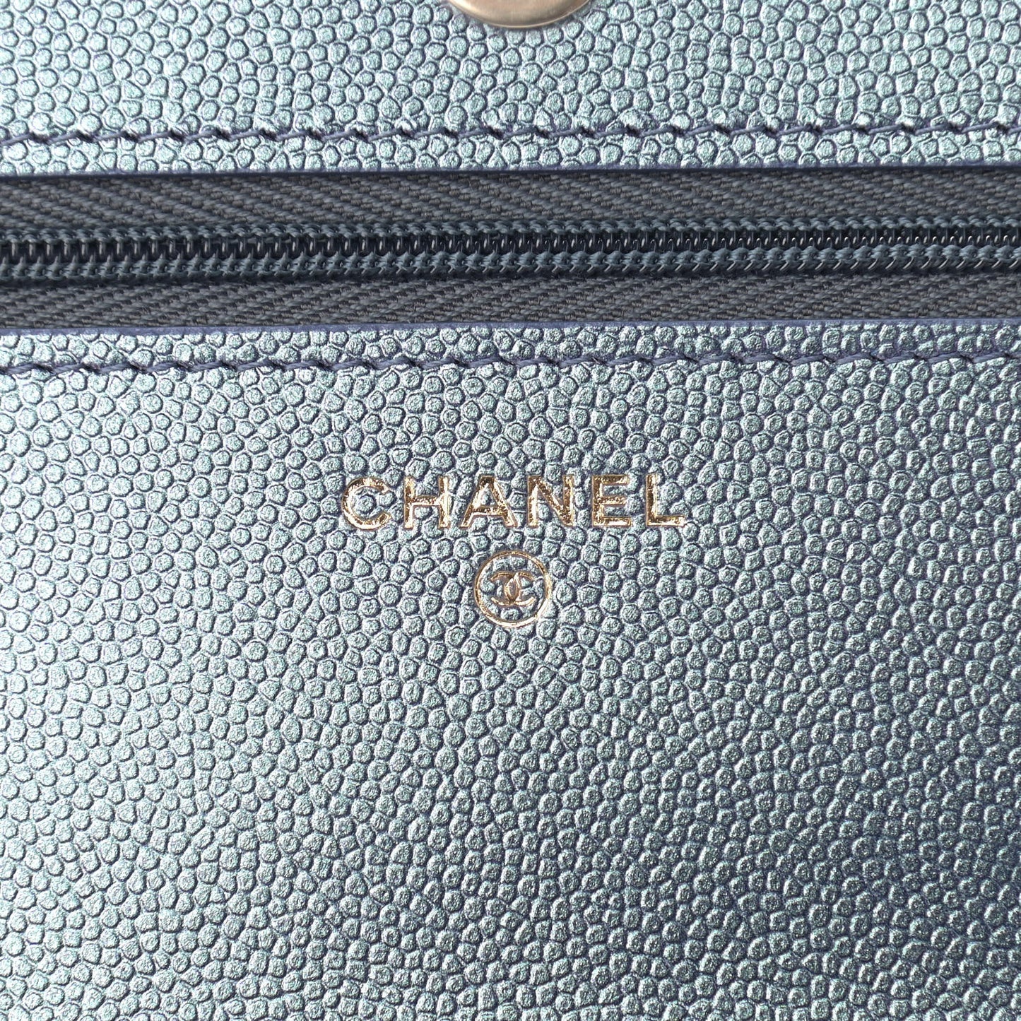 Iridescent Caviar Quilted Wallet On Chain WOC Dark Blue