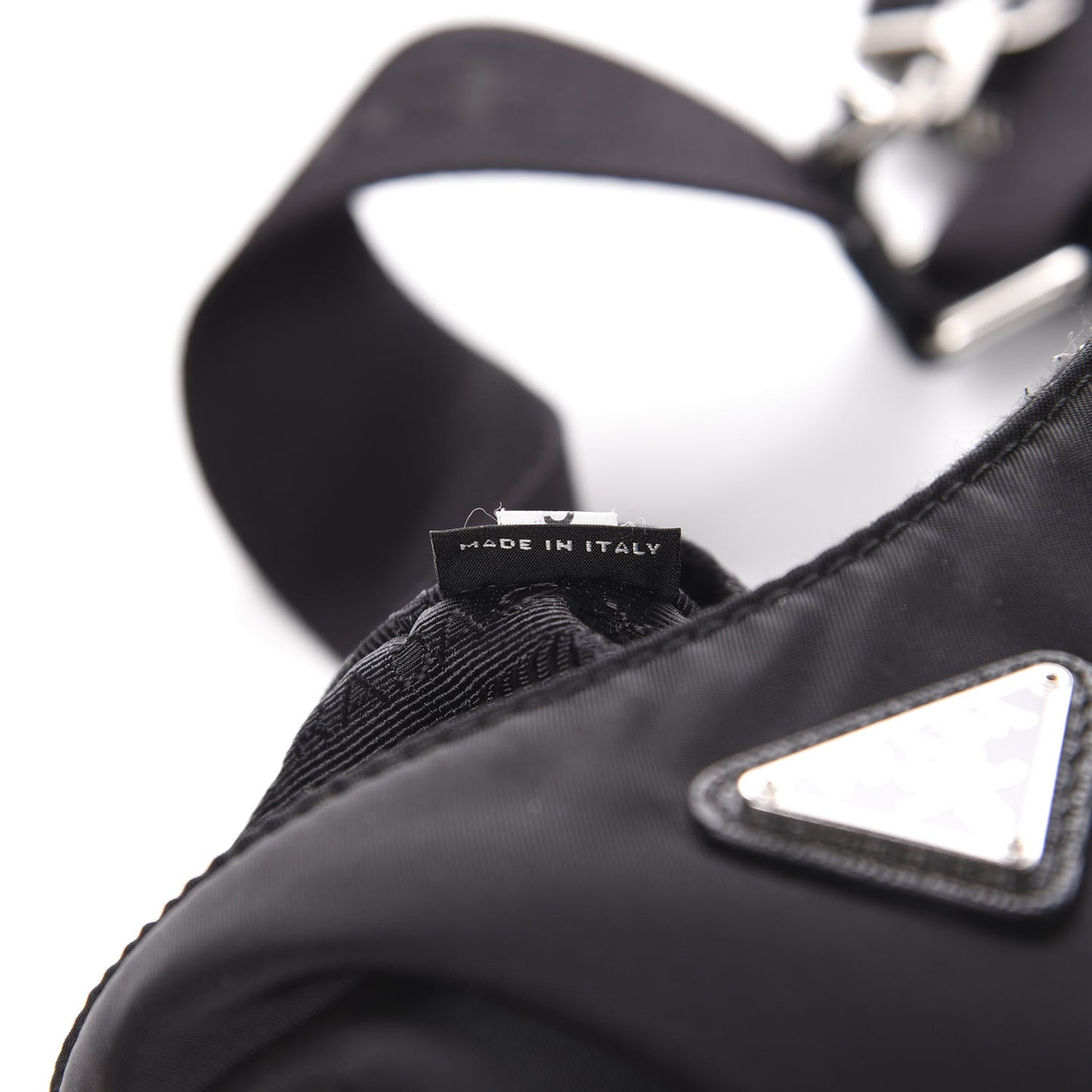 Nylon Re-Edition 2005 Shoulder Bag Black