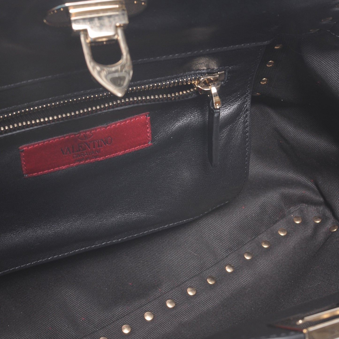 Vitello Small Rockstud Tote Black