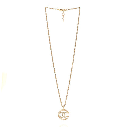 Chanel Pearl CC Round Pendant Necklace Gold 3 of 6