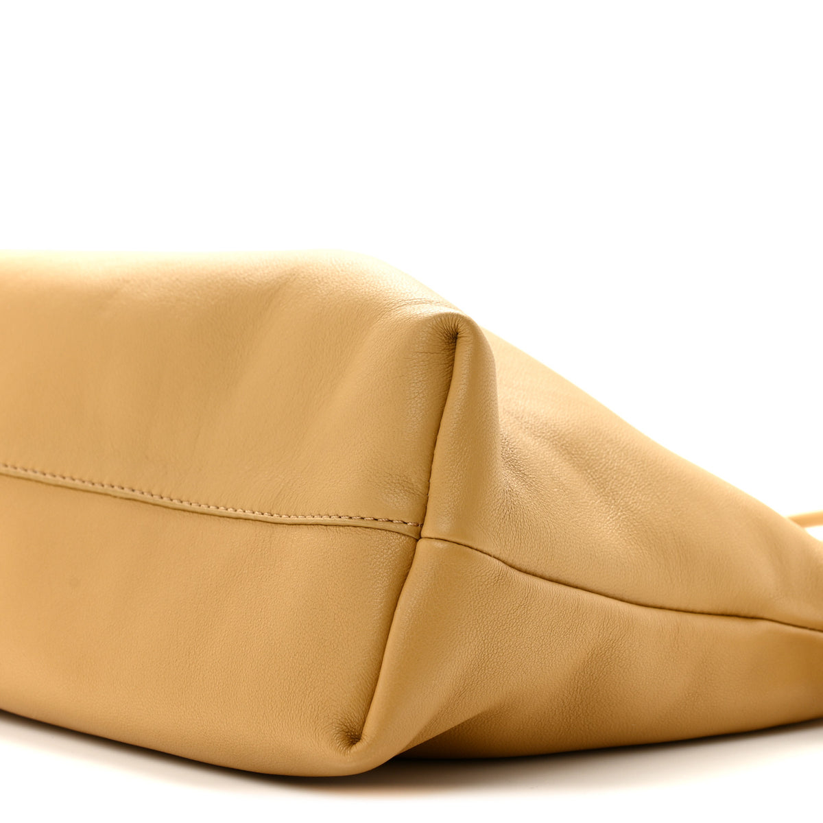 Mellow Nappa Donut Medium Chain Flamenco Knot Clutch Sahara