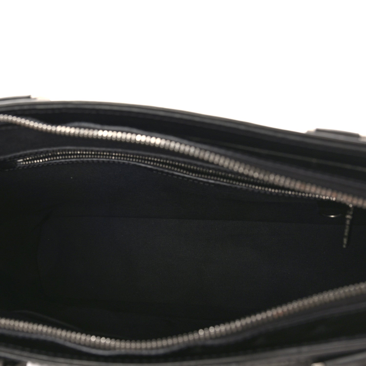Louis Vuitton Mat Monogram Willwood Black 10 of 26