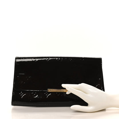 Louis Vuitton Vernis Robertson Clutch Amarante 2 of 7