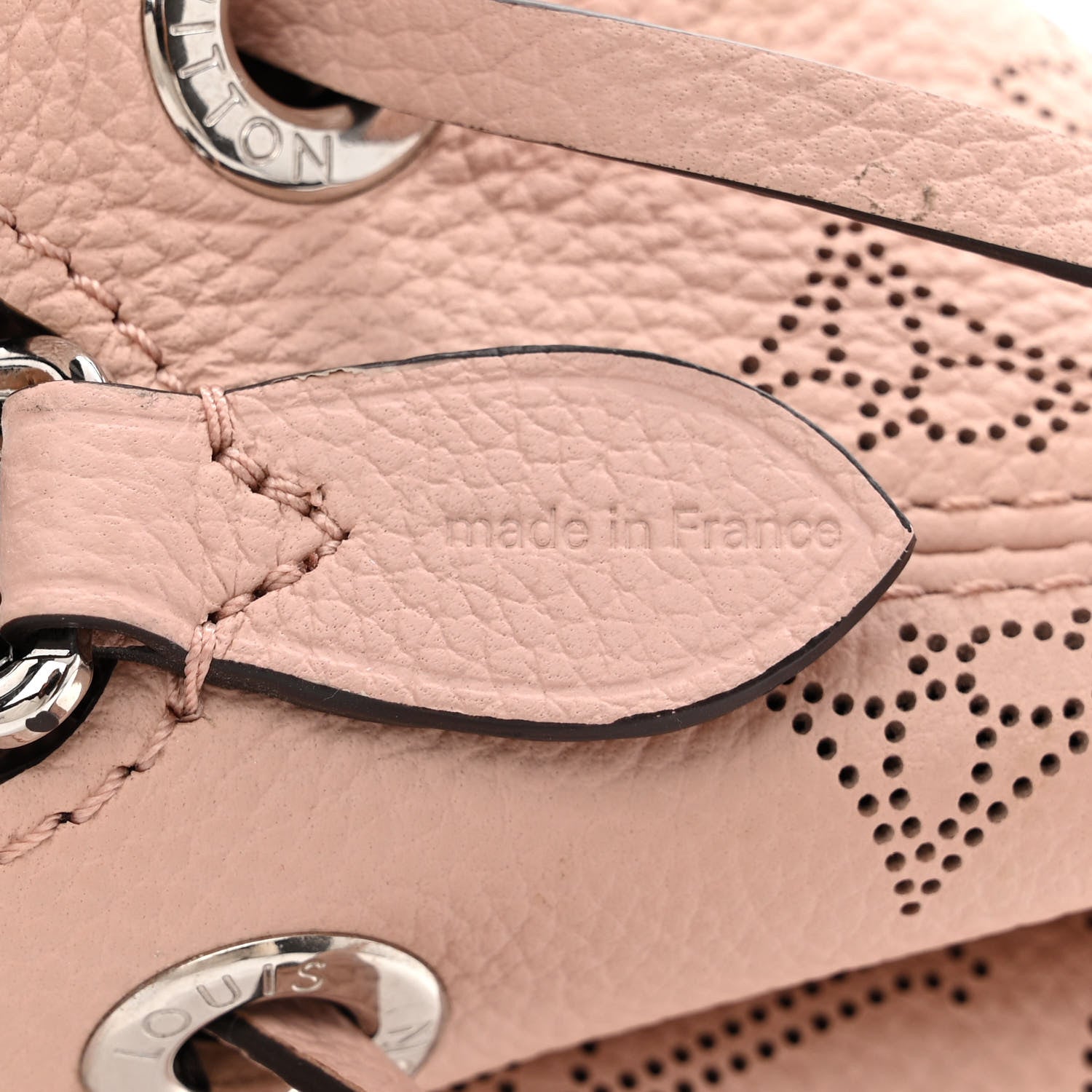 Louis Vuitton Mahina Bella Magnolia 8 of 16